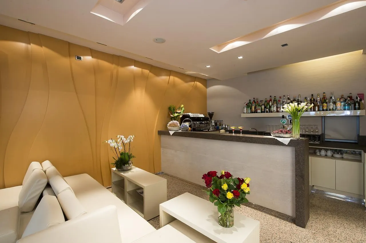 Hotel Rosenblatt Cervia Italia